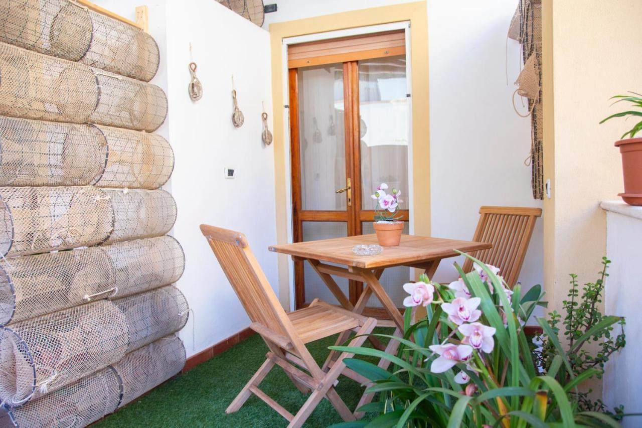 B&B Calamoresca Àrbatax Екстериор снимка