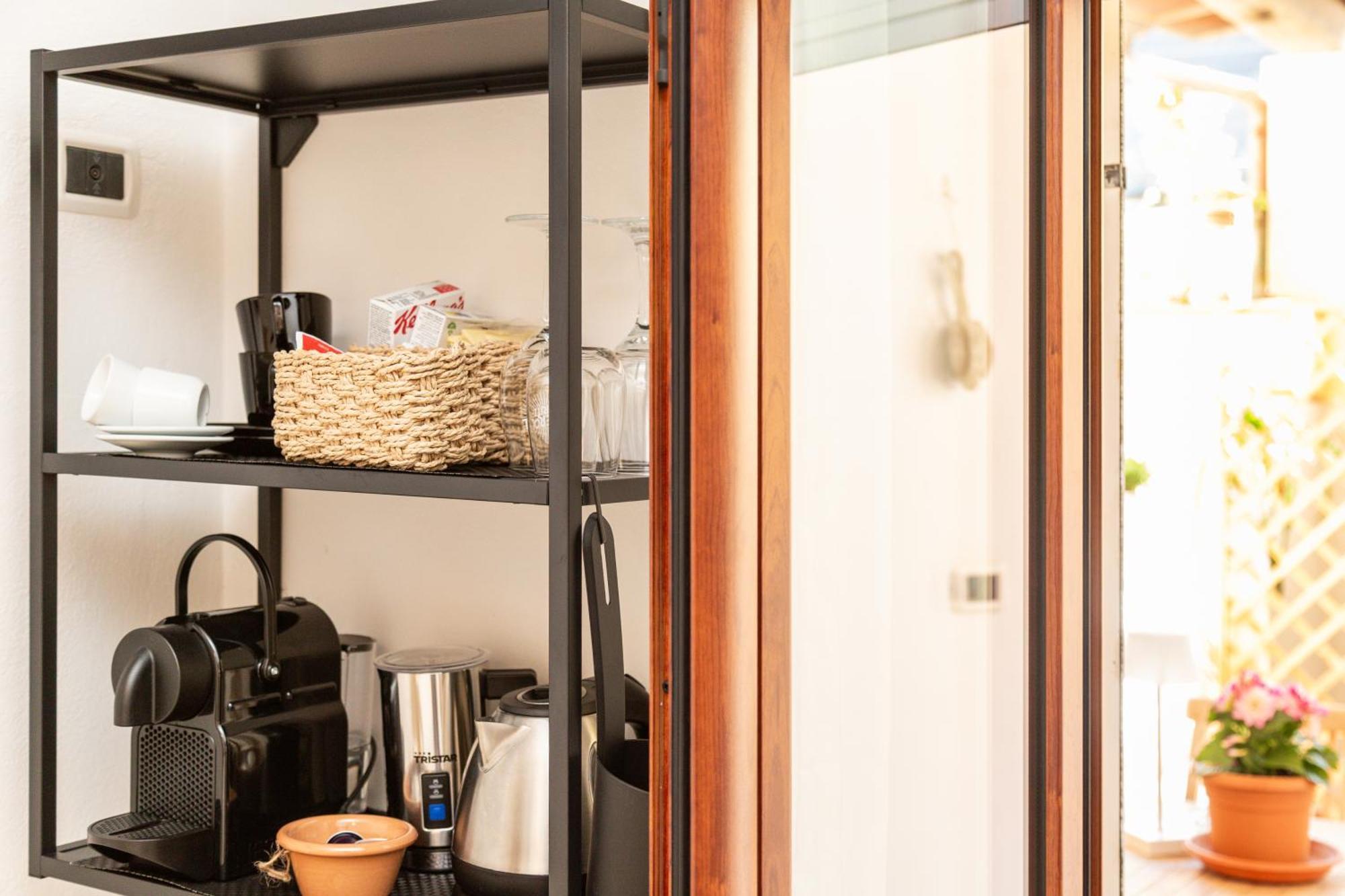 B&B Calamoresca Àrbatax Екстериор снимка